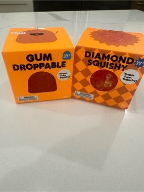Jadore Diamond squishy & Gum Droppable set of 2 ORANGE